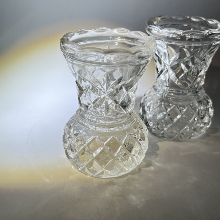 Набор из 2 миниатюрных вазочек с геометрическим декором