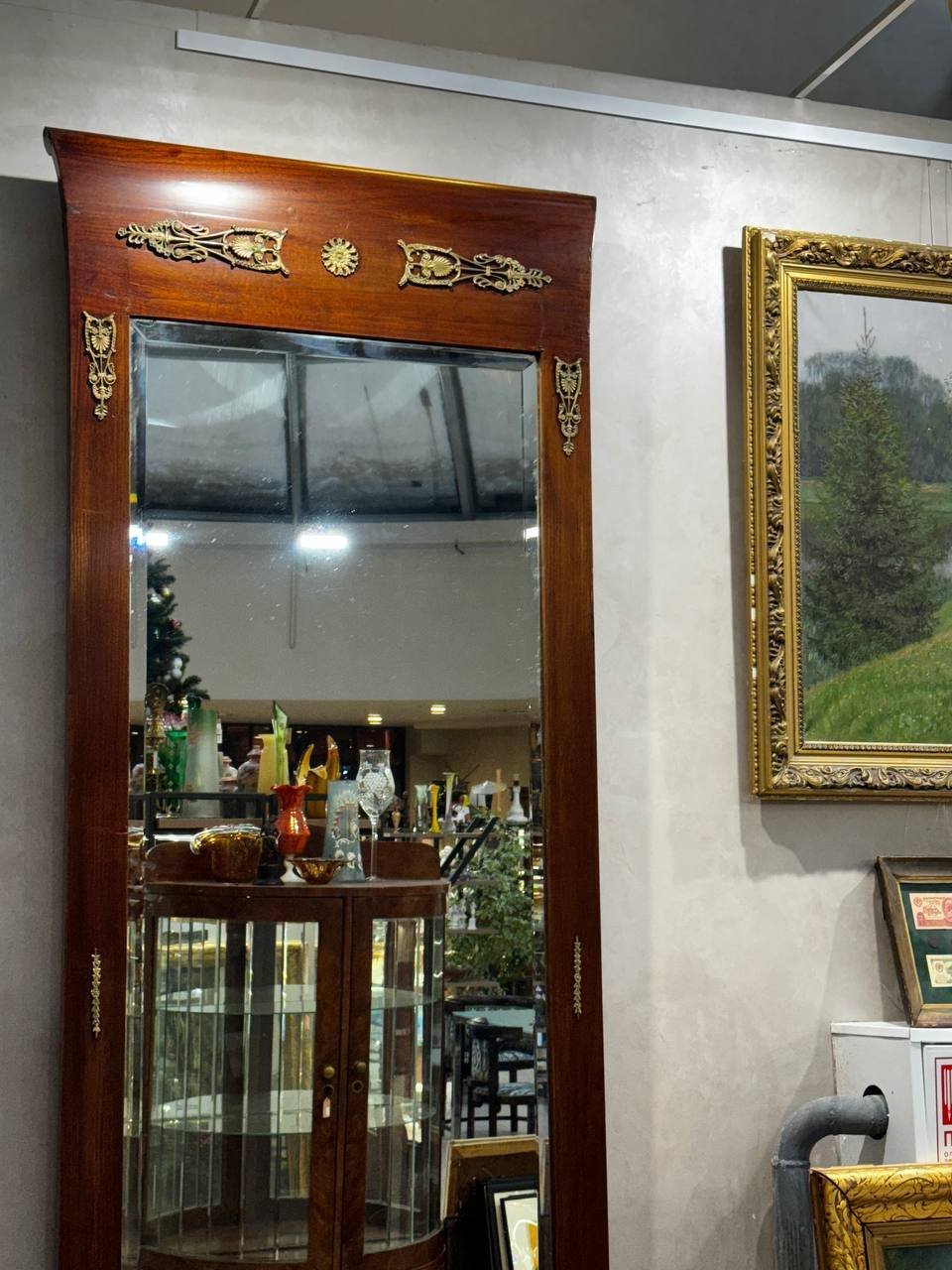 Зеркало с консолью в стиле Ампир