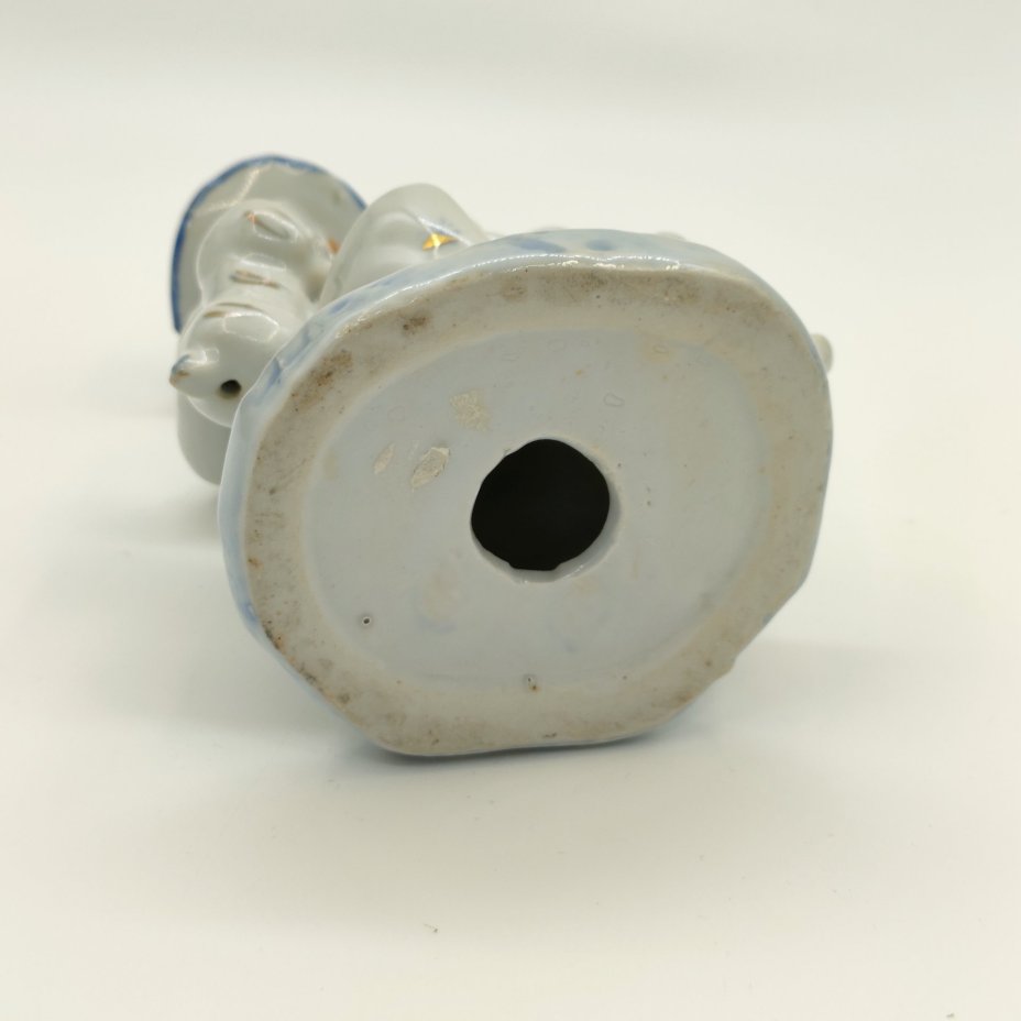 Статуэтка "Дама с собачками"