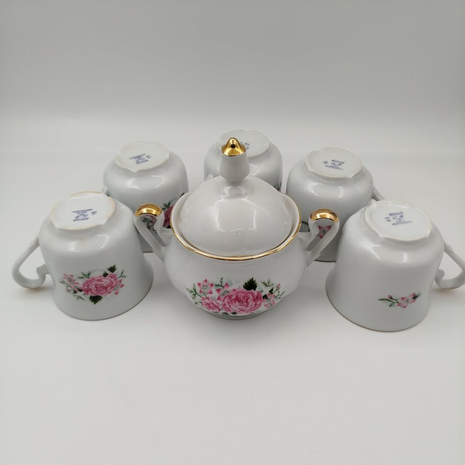 Набор чайный на 5 персон (16 предметов), украшенный цветочным декором, фарфор, деколь, золочение, Epiag D. F., Чехословакия, 1980-1990 гг.