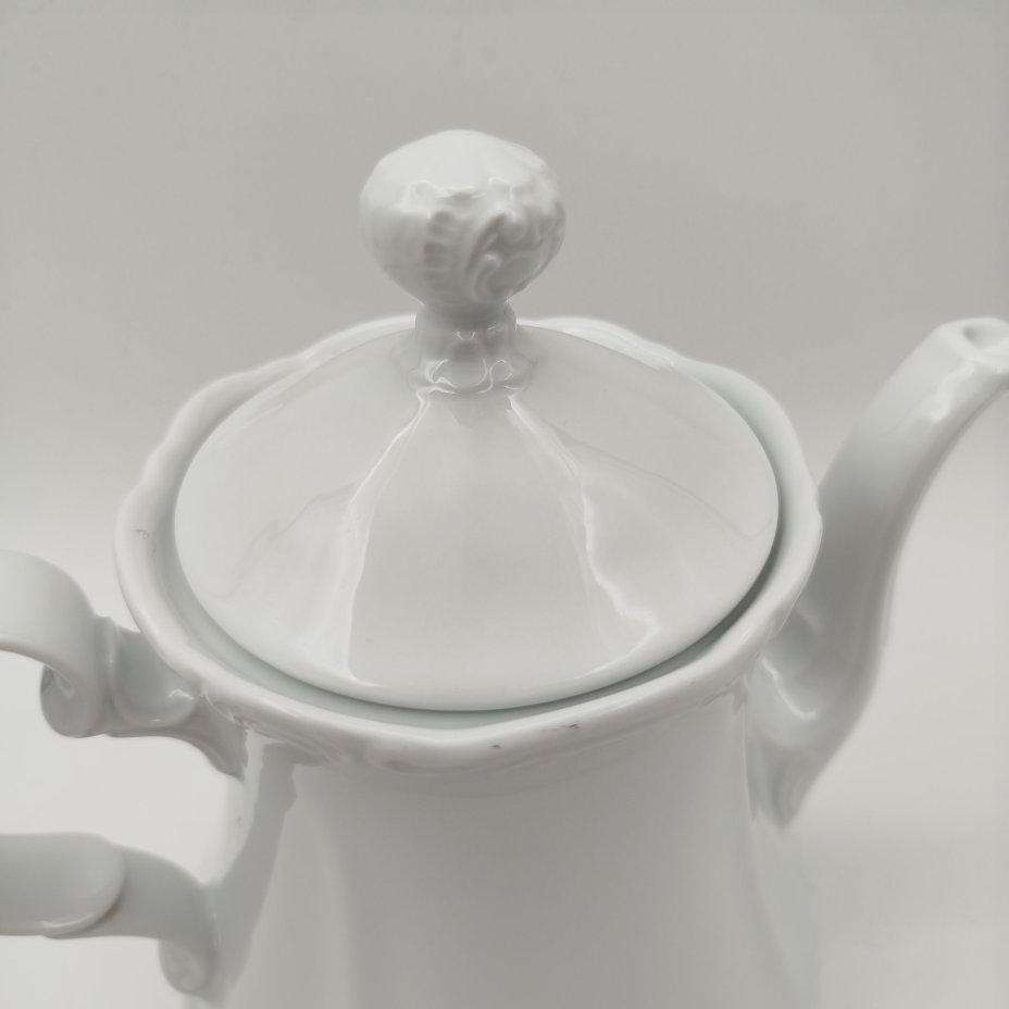 Кофейник, украшенный ажурным бортом, фарфор, Mitterteich Bavaria, Германия, 1950-1990 гг., Mitterteich Bavaria