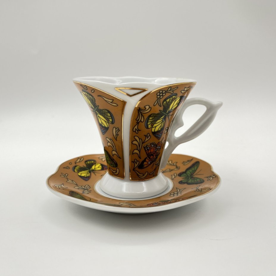 Набор кофейных пар в оригинальной коробке на 6 персон, украшенный изображением бабочек, Royal Classic England