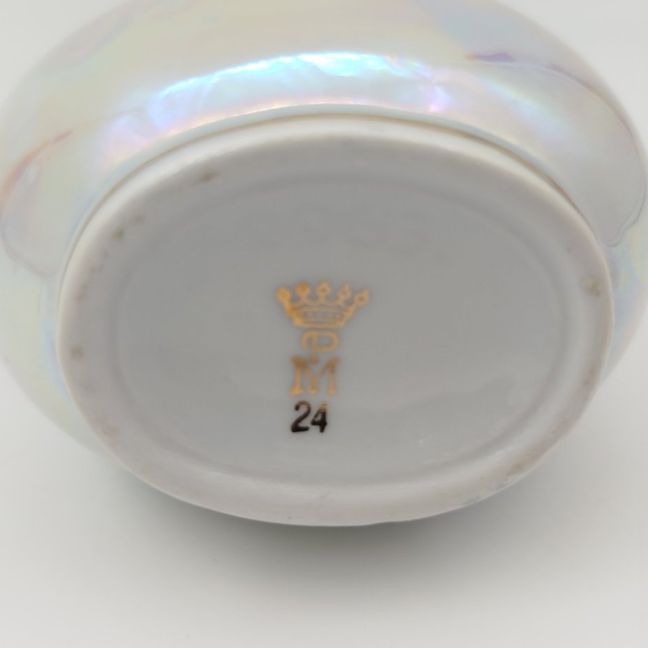 Вазочка миниаютирная "Мадонна", фарфор, деколь, люстр, золочение, Martinroda Friedrich Eger & Co. (PM), ГДР, 1960-1980 гг.