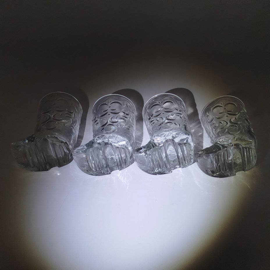 Набор из 4-х стопок в виде сапог