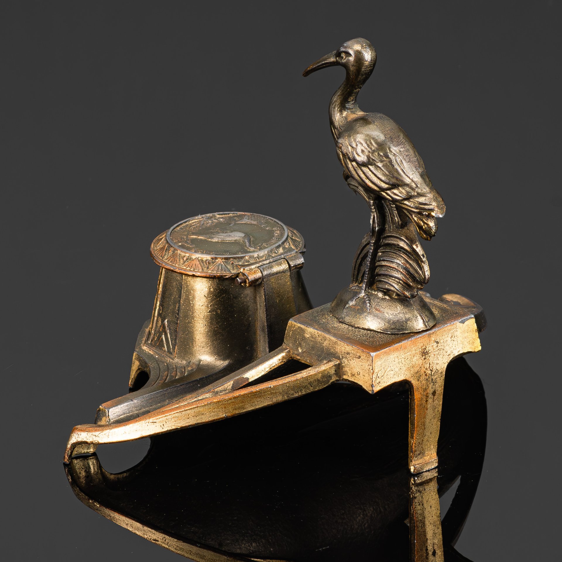 Чернильница с изображением аиста (символ Эльзаса) в стиле Ар-деко