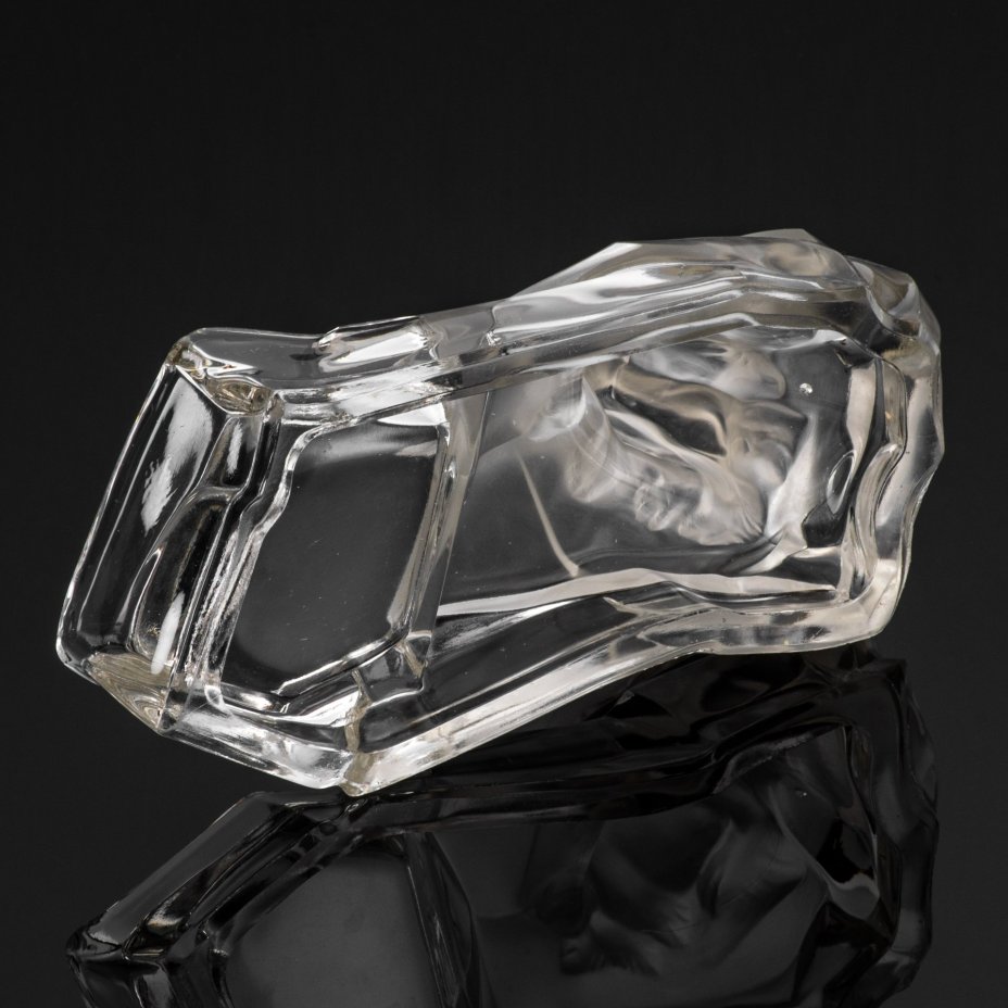 Пепельница  в стиле Ар -Деко с фигурами белых медведей, автор модели Karel Zentner