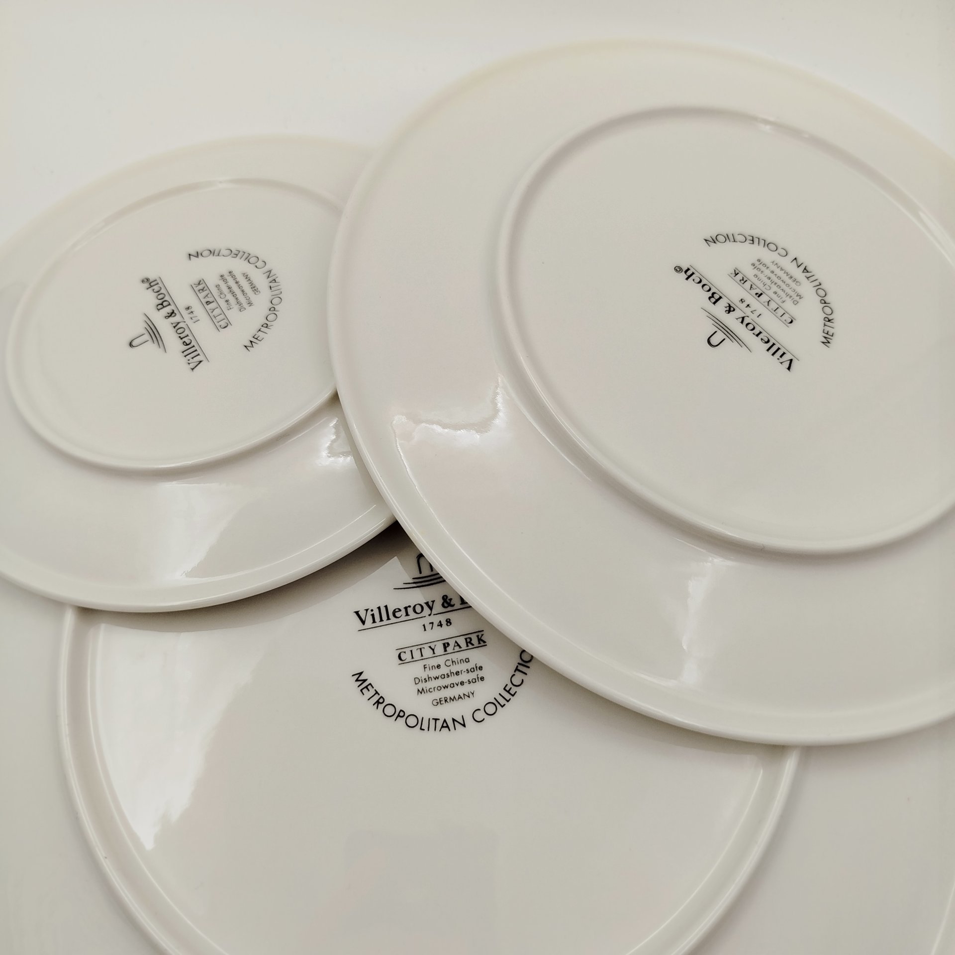 Набор на 1 персону (чашка, блюдце, десертная и столовая тарелки) серия "Metropolitan Collection" с декором "City Park", фарфор, Villeroy & Boch, Германия, 2010-2020 гг.