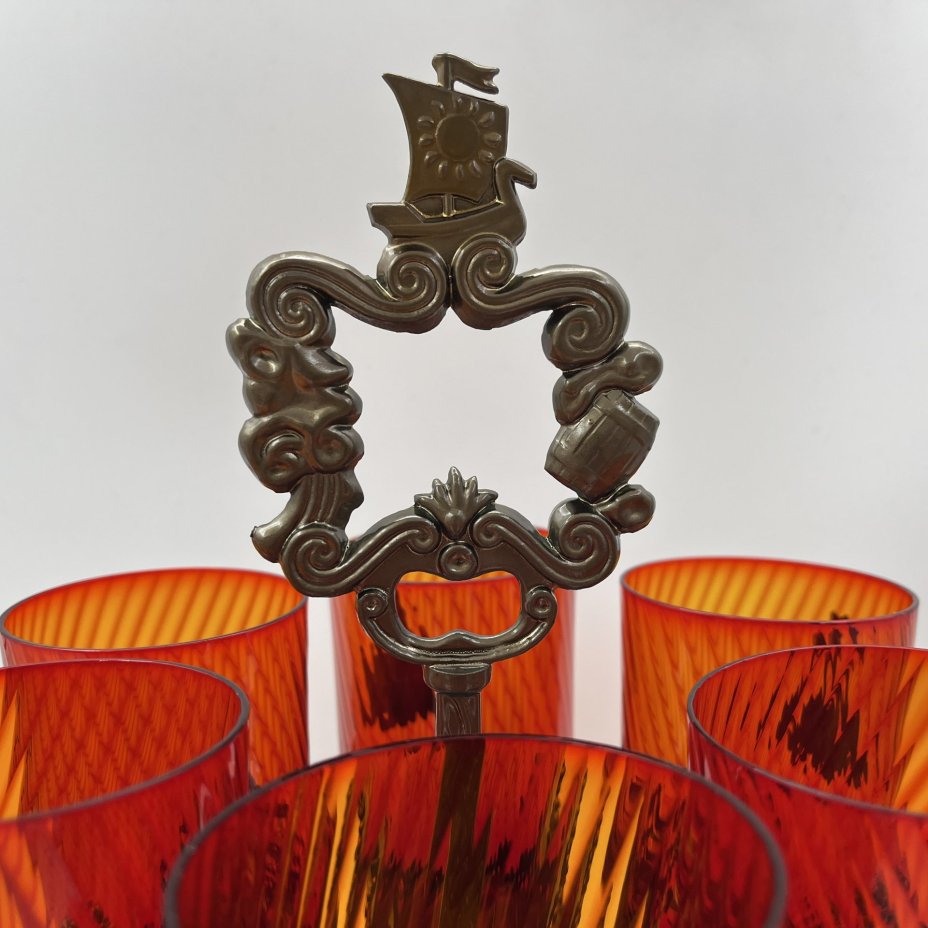 Набор стаканов на подставке "Сказка о царе Салтане" ("Сказки А.С. Пушкина") на 6 персон