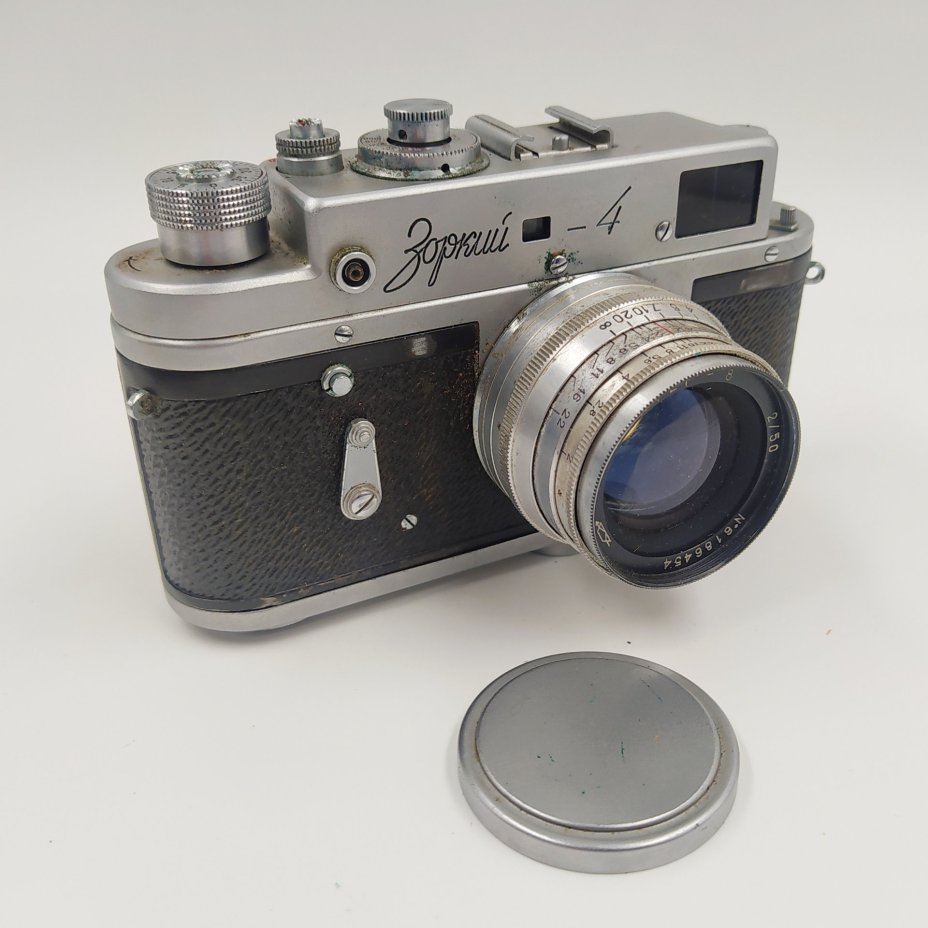 Фотоаппарат "Зоркий-4" с объективом "Юпитер-8", в оригинальном кофре, металл, пластик, стекло, кожа, Красногорский механический завод (КМЗ), СССР, 1956-1973 гг.