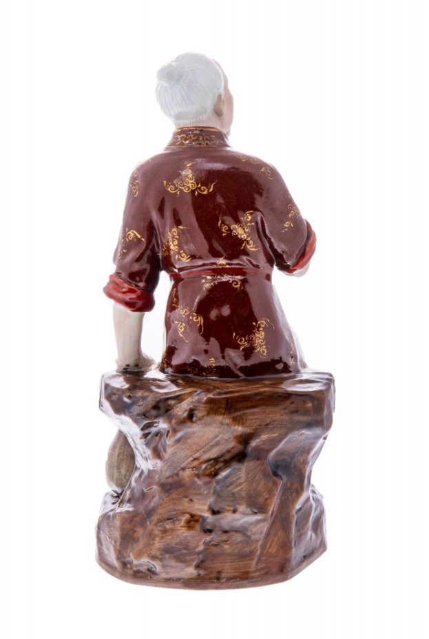 Статуэтка "Мудрец", фарфор, роспись, золочение, Китай, 1970-1980 гг.