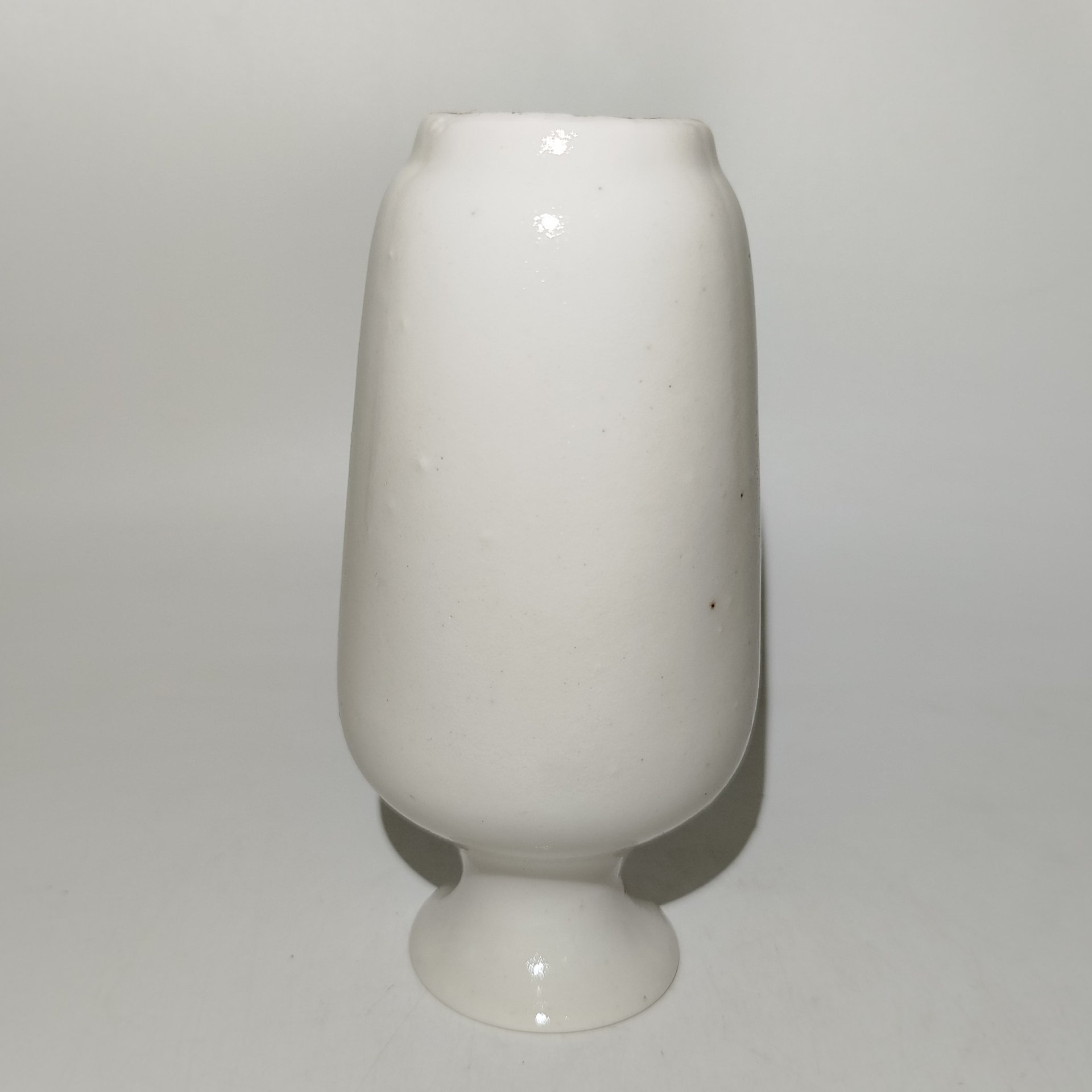 Ваза, фарфор, Монголия, 1970-1990 гг.