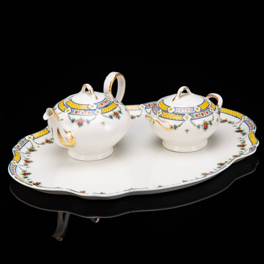 Набор чайный с цветочным декором в стиле Art Deco (3 предмета), Tressemanes & Vogt, Raynaud & Co (для магазина в г. Антверпен), фарфор, деколь, золочение, Limoges, Франция, 1919-1928 гг.