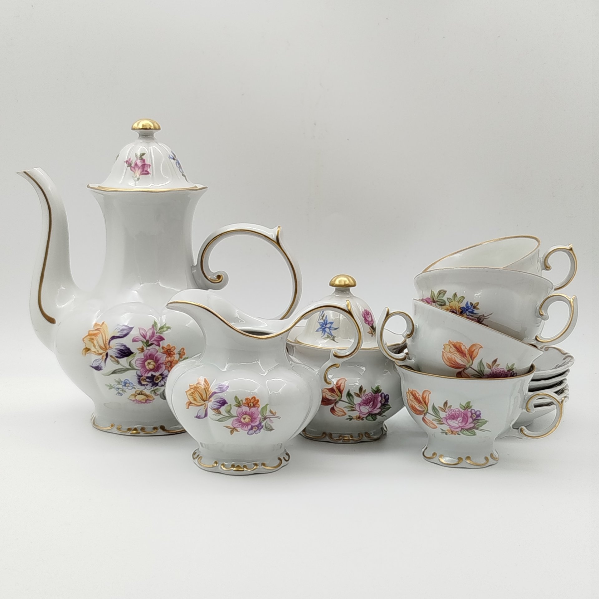 Сервиз кофейный с цветочным декором на 5 персон (13 предметов), фарфор, деколь, золочение, Lichte Porzellan (Лихте), ГДР, 1976-1990 гг.