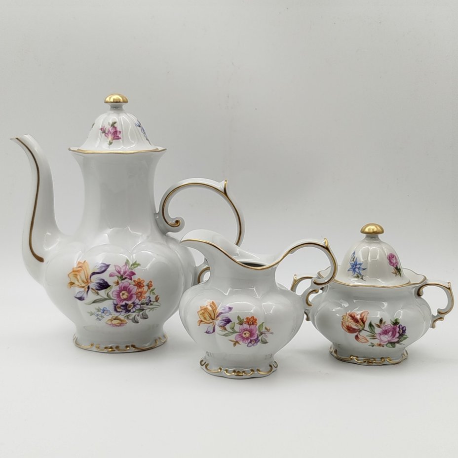 Сервиз кофейный с цветочным декором на 5 персон (13 предметов), фарфор, деколь, золочение, Lichte Porzellan (Лихте), ГДР, 1976-1990 гг.