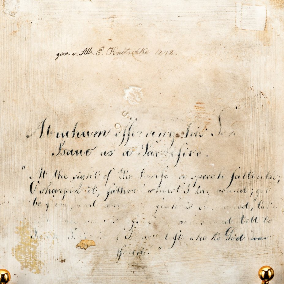 Фарфоровый пласт на библейский сюжет в раме "Жертвоприношение Авраама" по мотивам одноименной картины Рембрандта 1635 года, художник Albert Knötschke, предположительно KPM (Königliche Porzellan-Manufaktur)