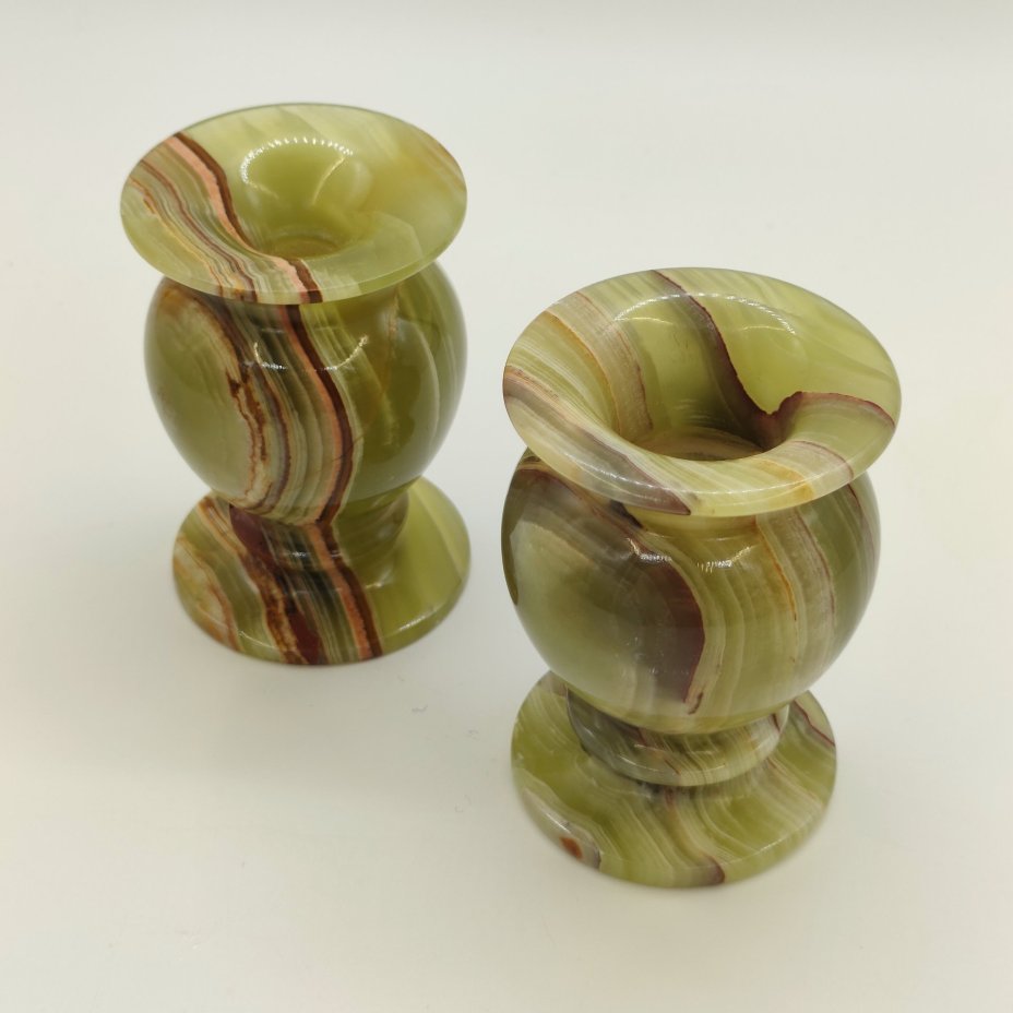Пара подсвечников (вазочек) зеленовато-коричневого цвета, оникс, резьба
