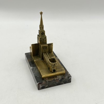 Сувенир настольный (миниатюрный) "Троицкая и Кутафья башни Московского Кремля"