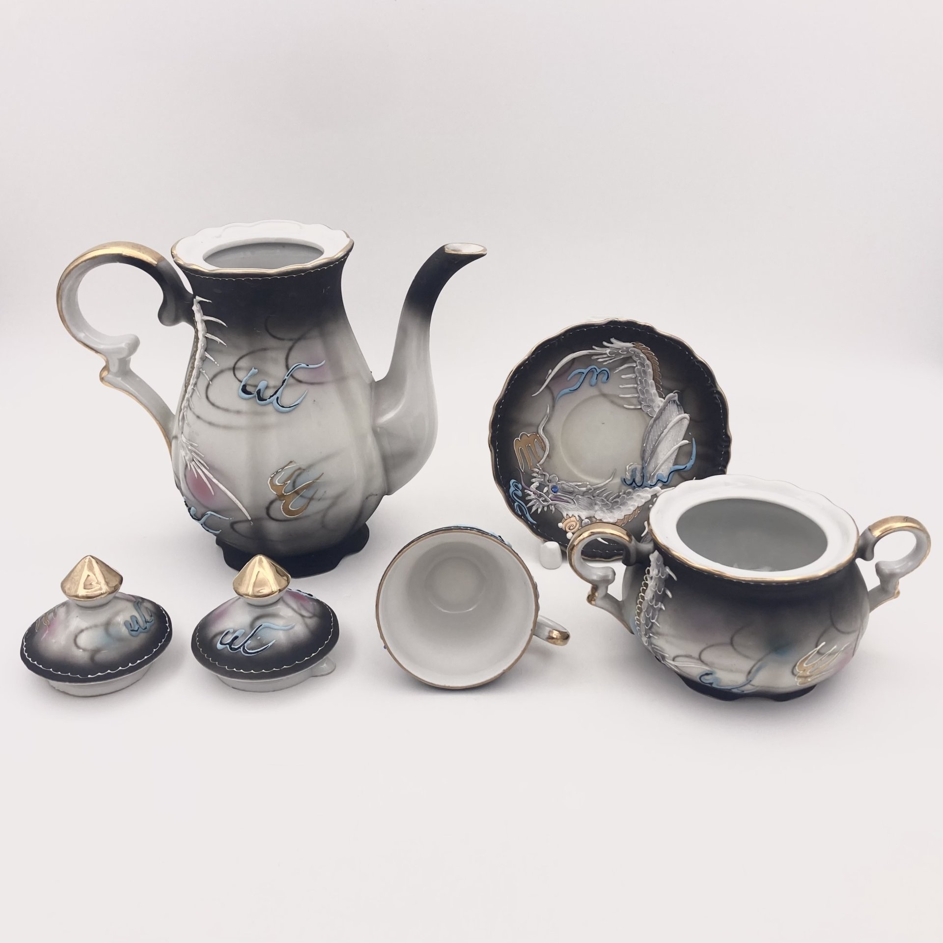 Набор кофейный "Дракон" (4 предмета), Crescent China, фарфор, бисквит, роспись, золочение