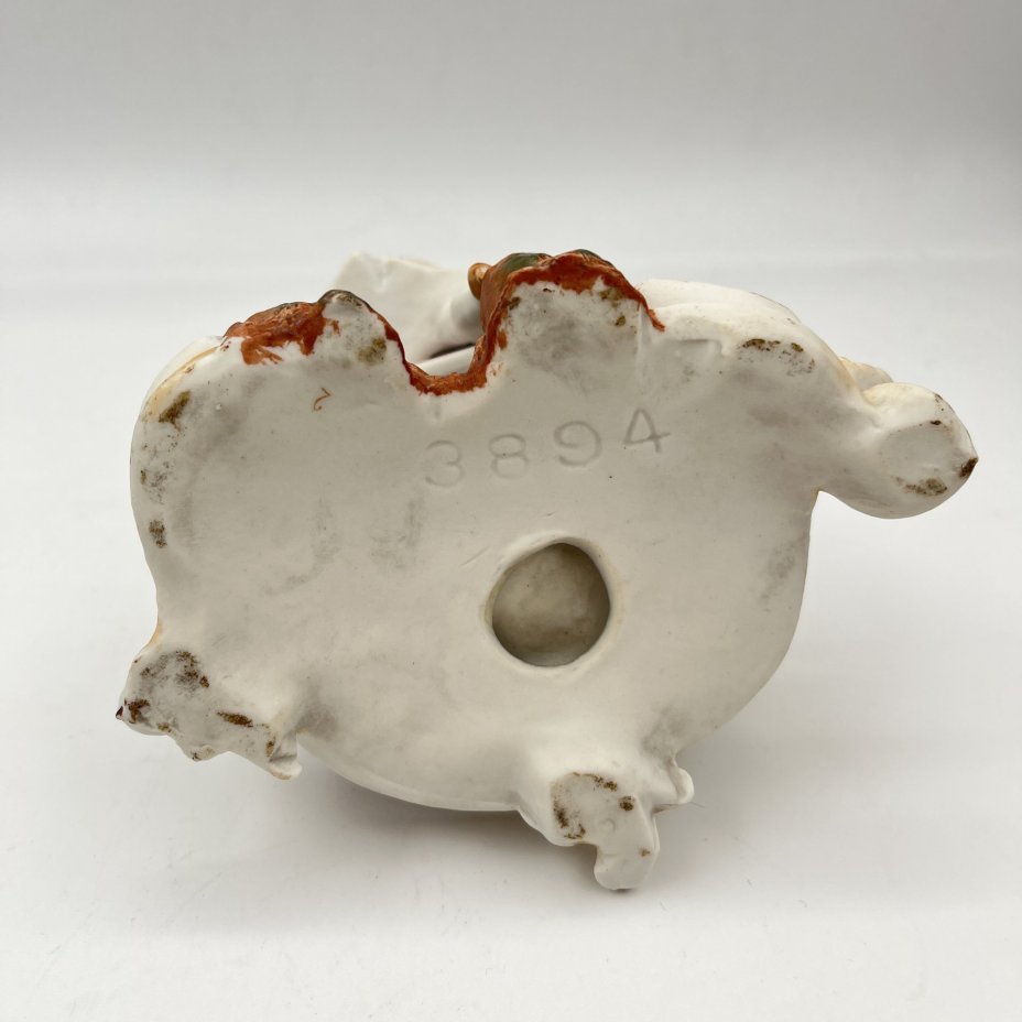 Статуэтка "Уснувшая красавица", бисквит, роспись, Европа, 1960-1980 гг.