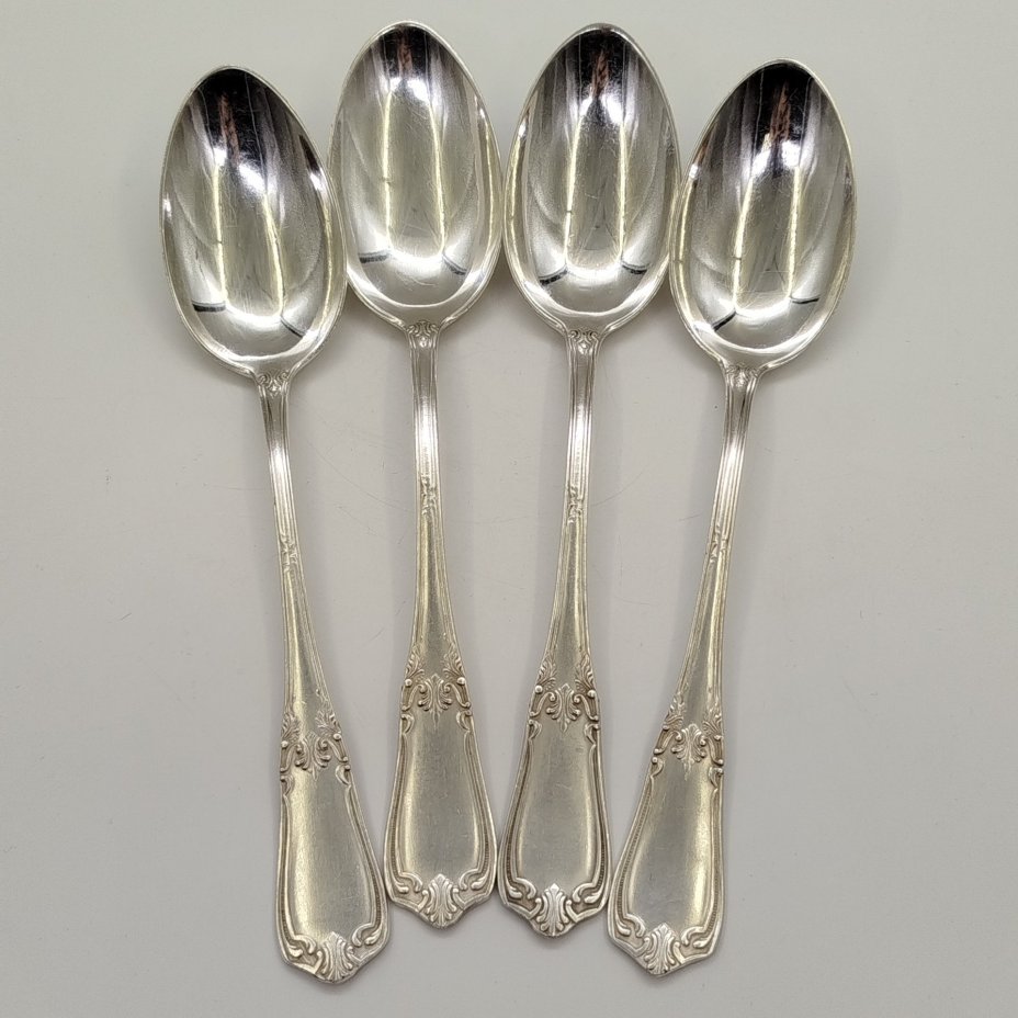 Набор из 4-х столовых ложек с растительным декором, мНЦ (медь-никель-цинк), Киевский завод столовых приборов и посуды им. Дзержинского (ЗiД, ЗиД), СССР, 1950-1960 гг.