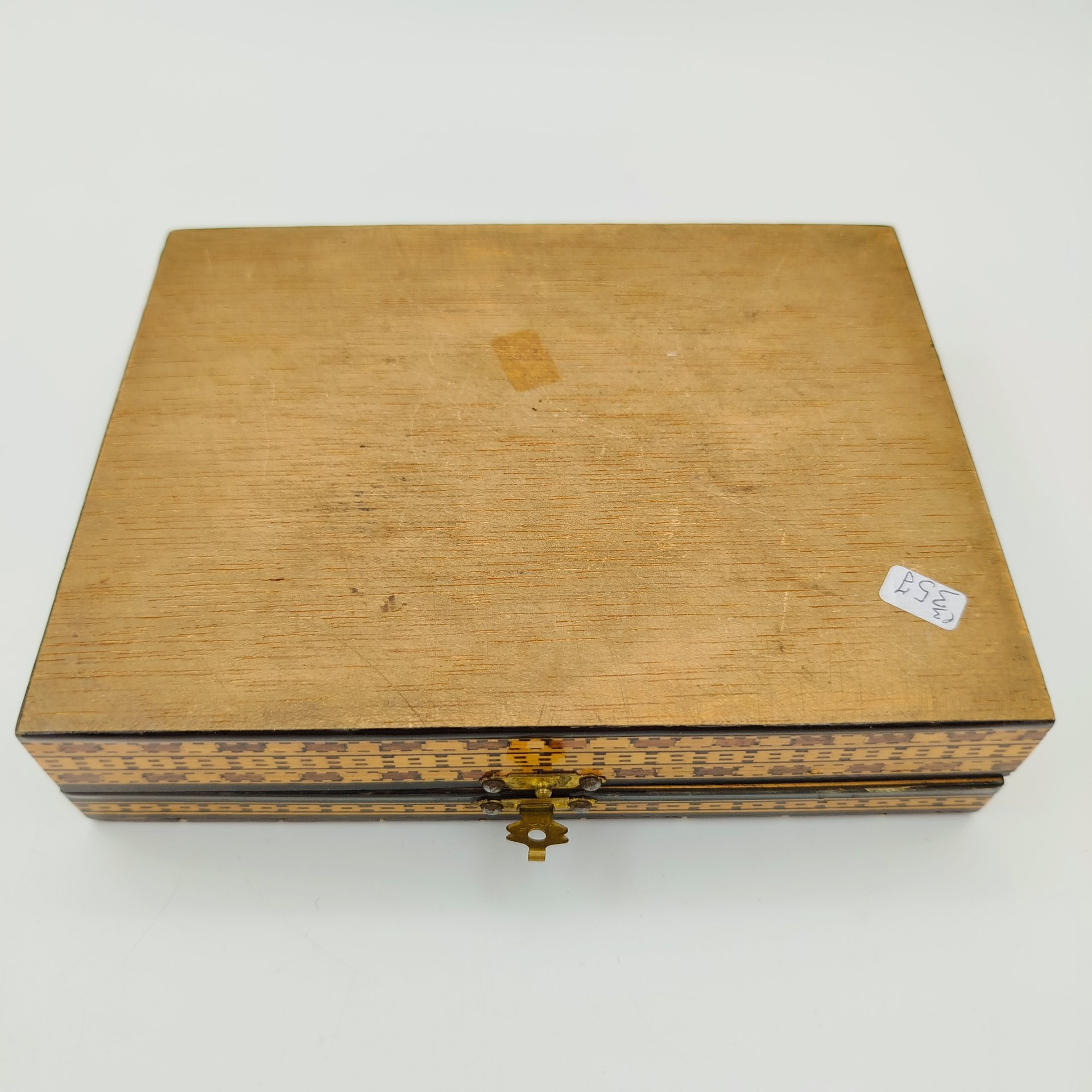 Шкатулка (коробка) для хранения игральных карт (2 колоды), дерево, лак, ткань, Европа, 1960-1980 гг.