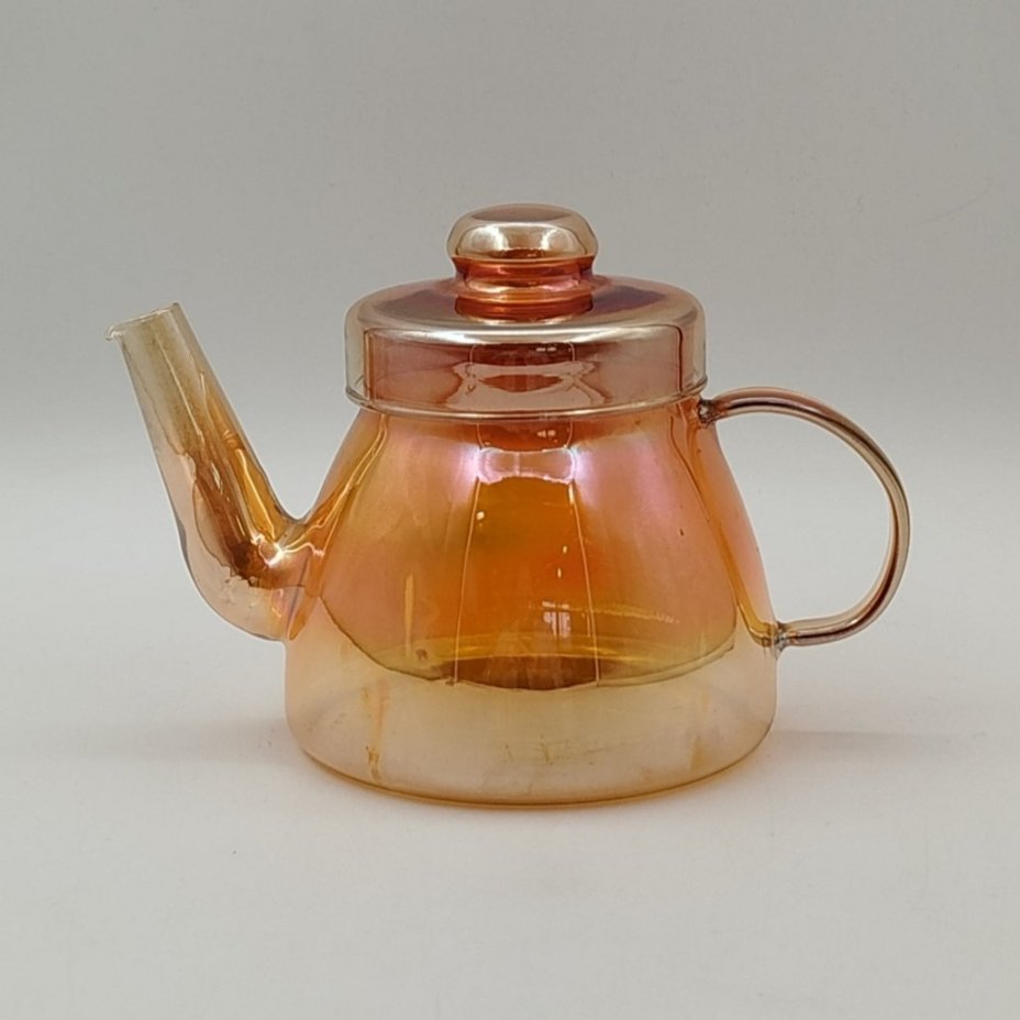Чайник золотистого оттенка, стекло, люстр, СССР, 1970-1990 гг.