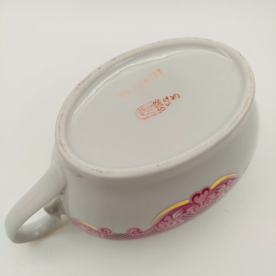 Соусник с растительным и геометрическим декором, фарфор, деколь, золочение, Рижский фарфорово-фаянсовый завод, СССР, 1970-1990 гг.