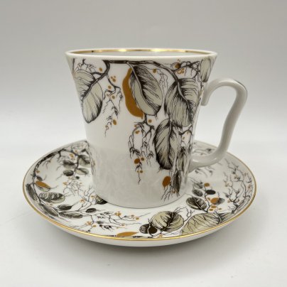 Бокал с блюдцем (чайная пара) "Элегия", автор росписи Славина Н.П, автор формы Криммер Э.М.