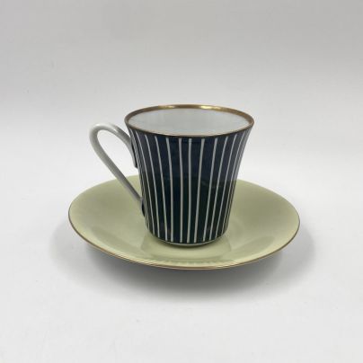 Чайная пара, украшенная геометрическим узором, фарфор, Volkstedt Beyer & Bock, ГДР, 1948-1980 гг.