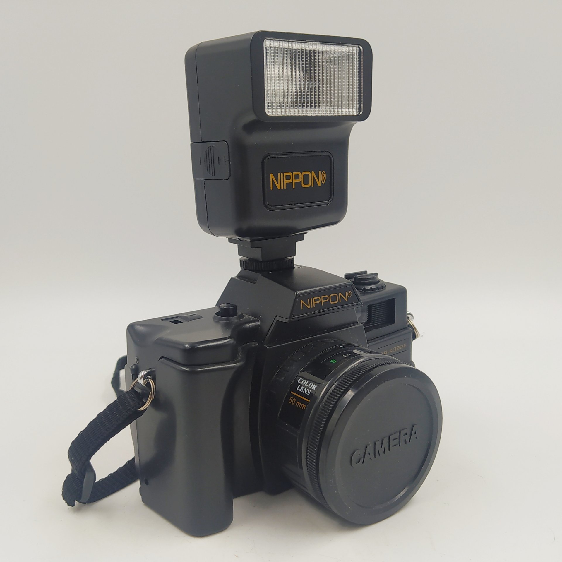 Фотоаппарат плёночный Nippon AR 4392F со вспышкой, пластик, стекло, Япония, 1990-1999 гг.