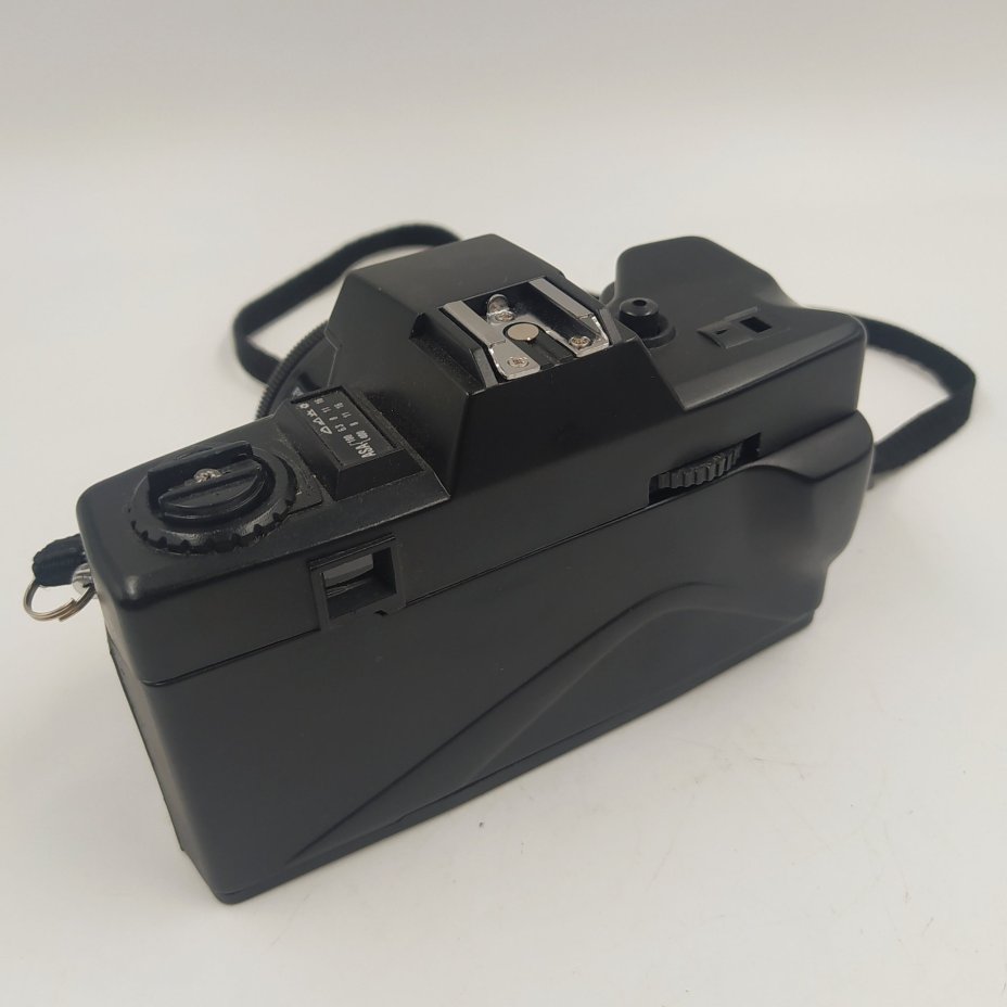 Фотоаппарат плёночный Nippon AR 4392F со вспышкой