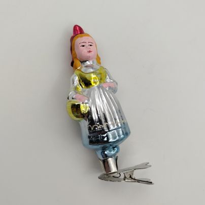 Игрушка ёлочная на прищепке "Красная шапочка", стекло, роспись, металл, Завод стеклянных ёлочных украшений и оптических изделий, г. Москва, СССР, 1950-1980 гг.