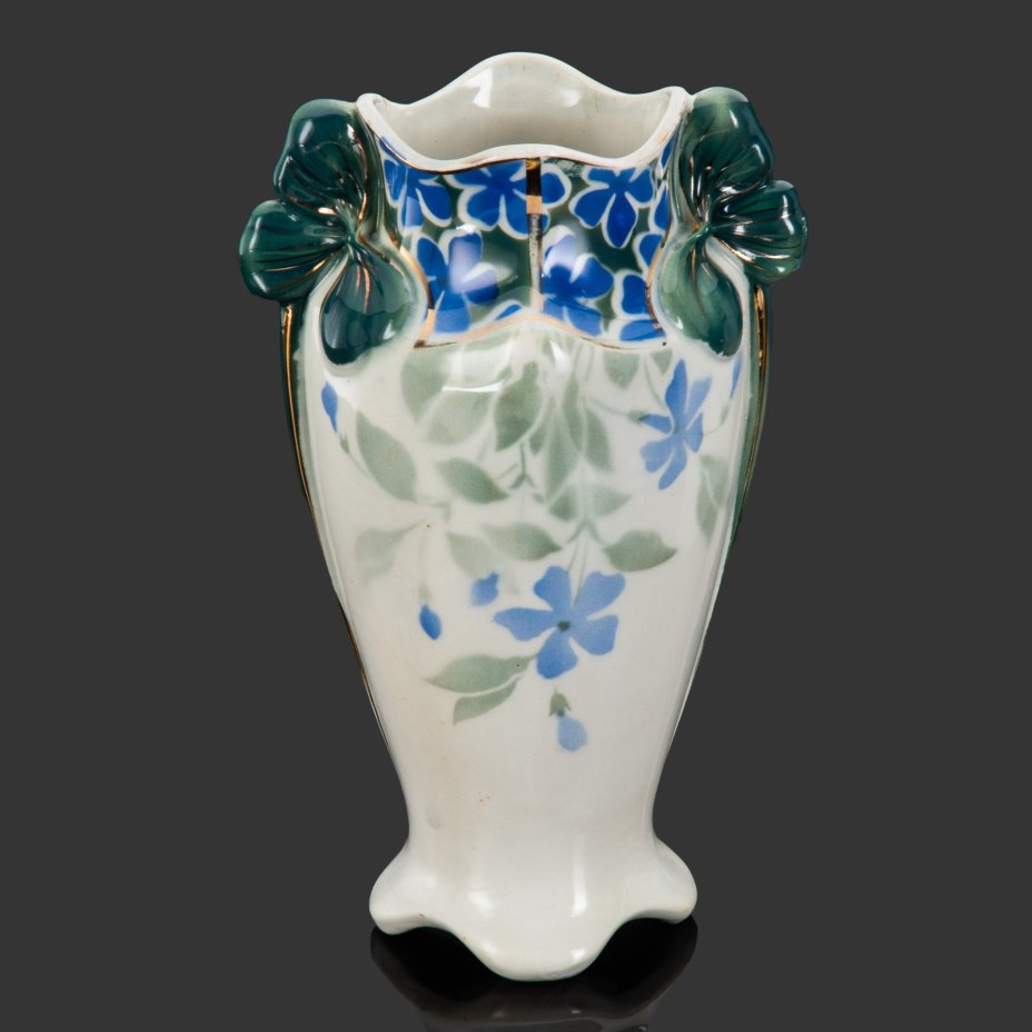 Интерьерная ваза в стиле Art Nouveau с ручками в виде бутонов цветов, Luneville Keller and Guerin, фаянс, деколь, роспись, золочение, Франция, 1900-1910 гг.
