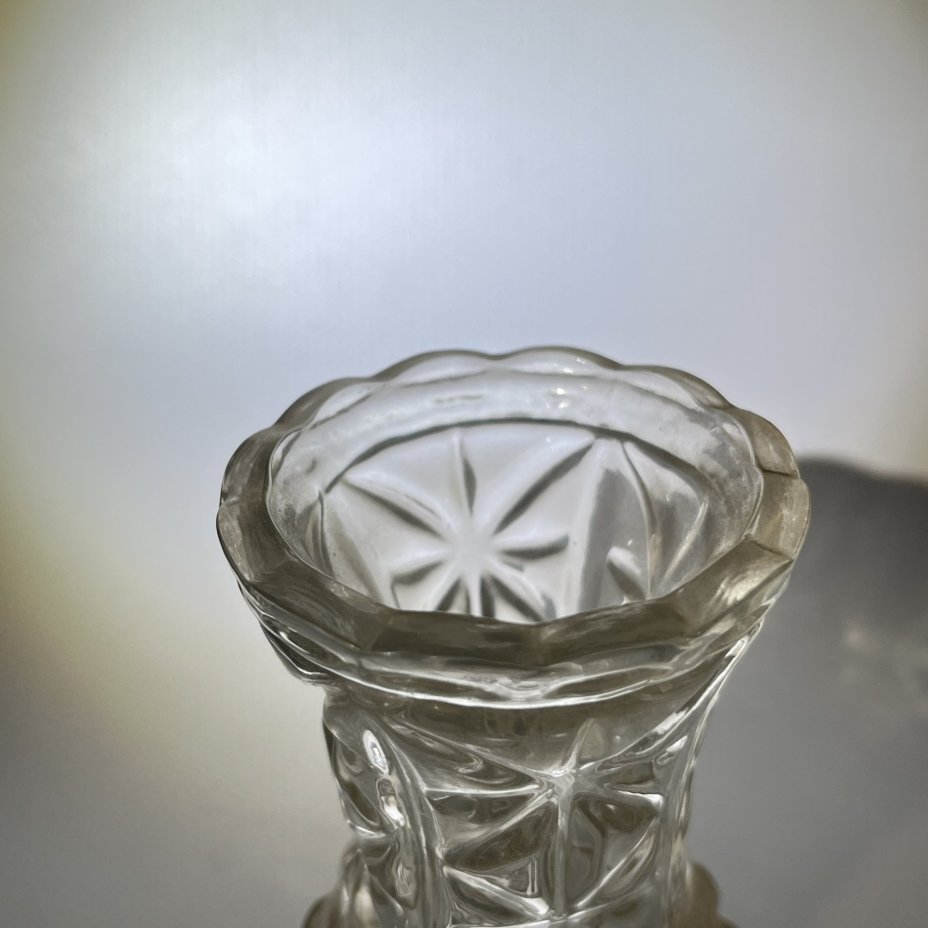 Набор из 2 миниатюрных вазочек с геометрическим декором