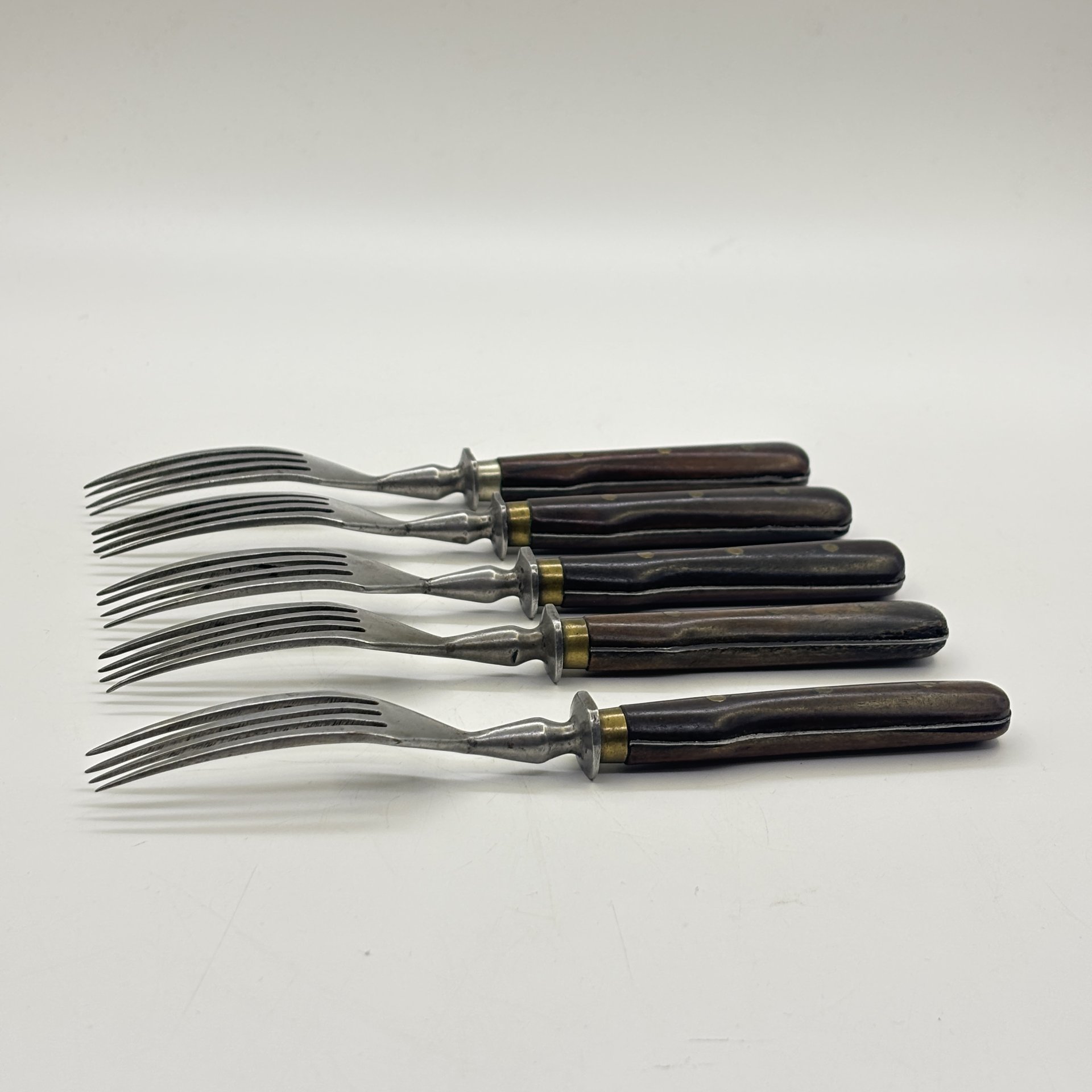 Набор вилок на пять персон, сталь, дерево, Российская империя, 1890-1910 гг.