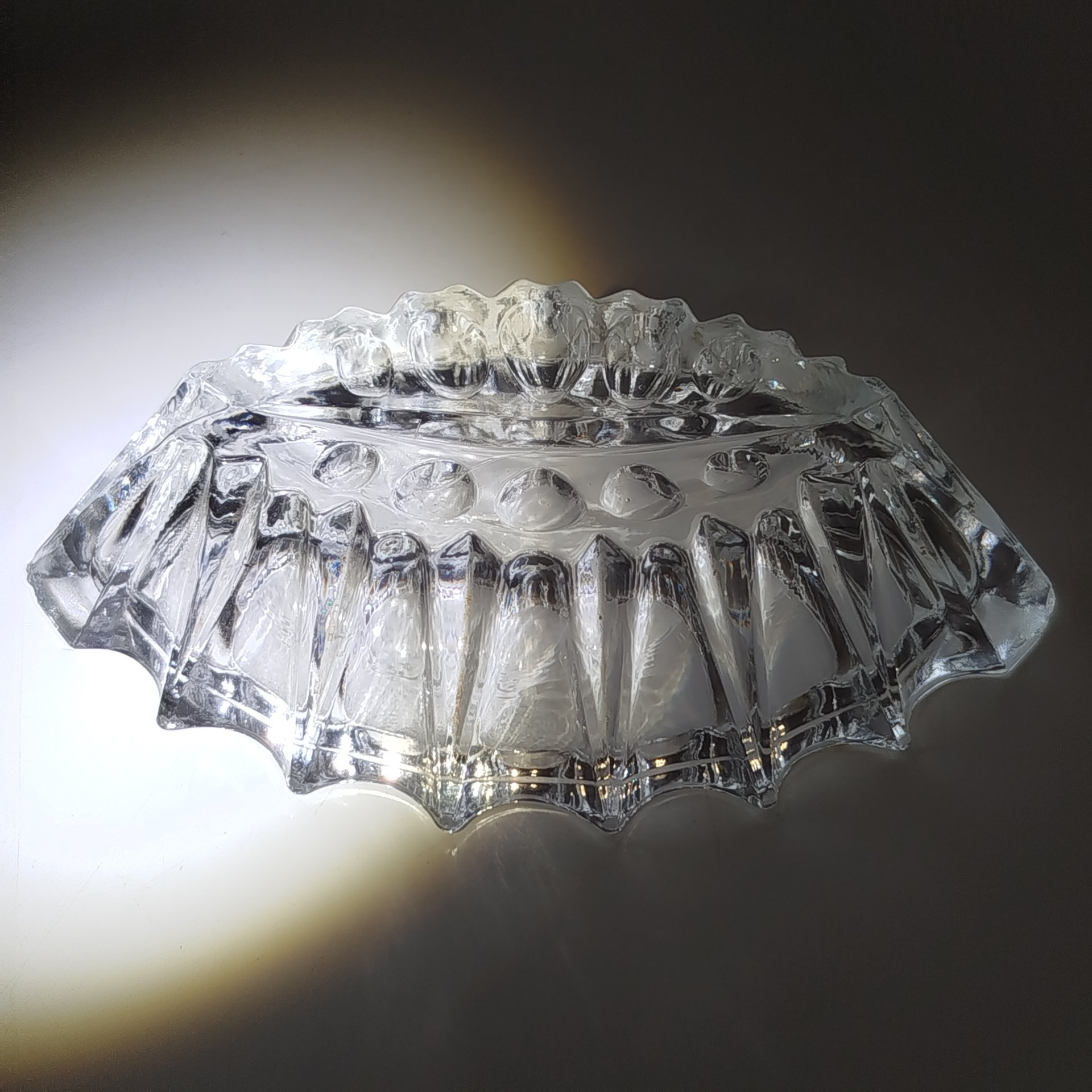 Вазочка/розетка с фигурным краем (для подачи икры, варенья), хрусталь, пресс, СССР, 1970-1990 гг.