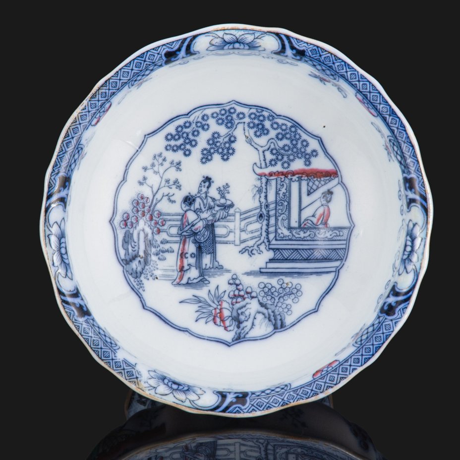 Блюдо сервировочное (фруктовница) в стиле шинуазри, Petrus Regout & Co