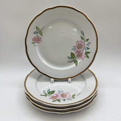 Набор из 4-х обеденных тарелок с флоральным декором, фарфор, деколь, золочение, Дулевский фарфоровый завод (Дулёво), СССР, 1985 г.