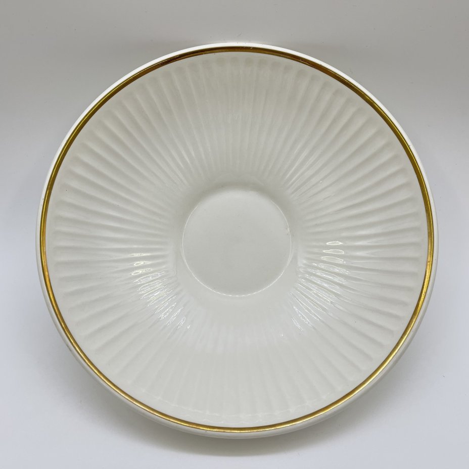 Набор из 6-ти сервировочных тарелок, фаянс, золочение, Конаковский фаянсовый завод им. М.И. Калинина (ЗиК Конаково), СССР, 1974-1991 гг.