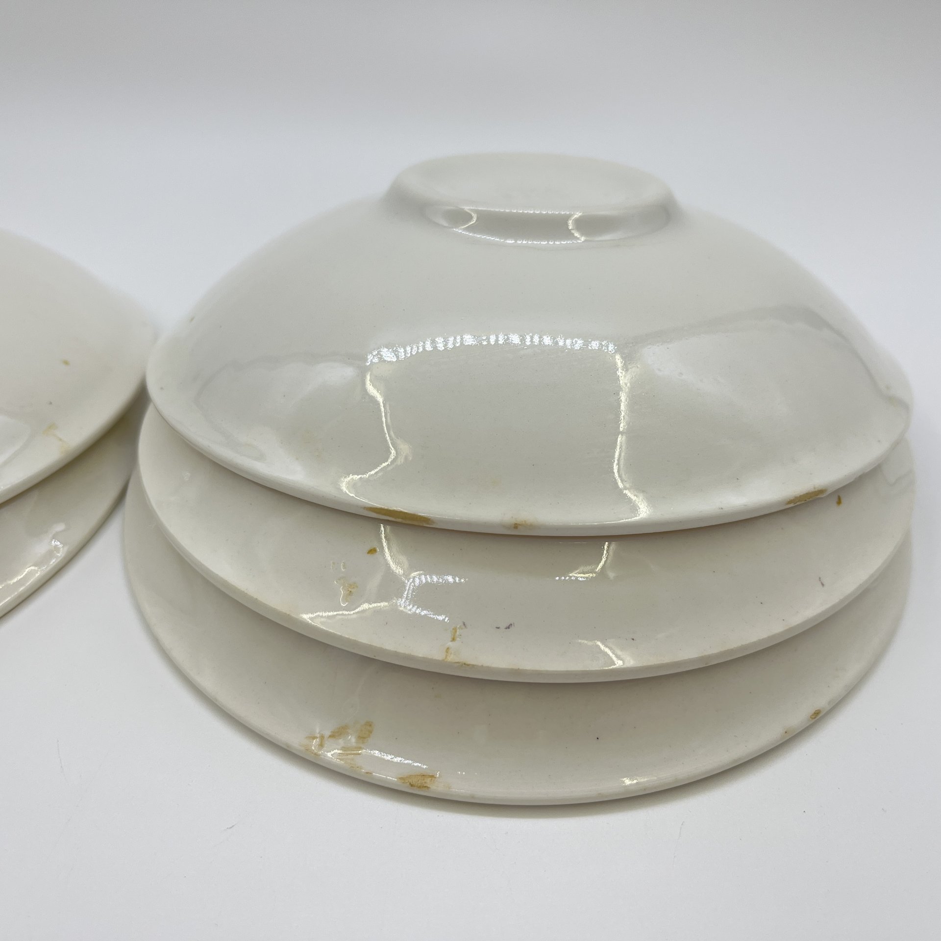 Набор из 6-ти сервировочных тарелок, фаянс, золочение, Конаковский фаянсовый завод им. М.И. Калинина (ЗиК Конаково), СССР, 1974-1991 гг.