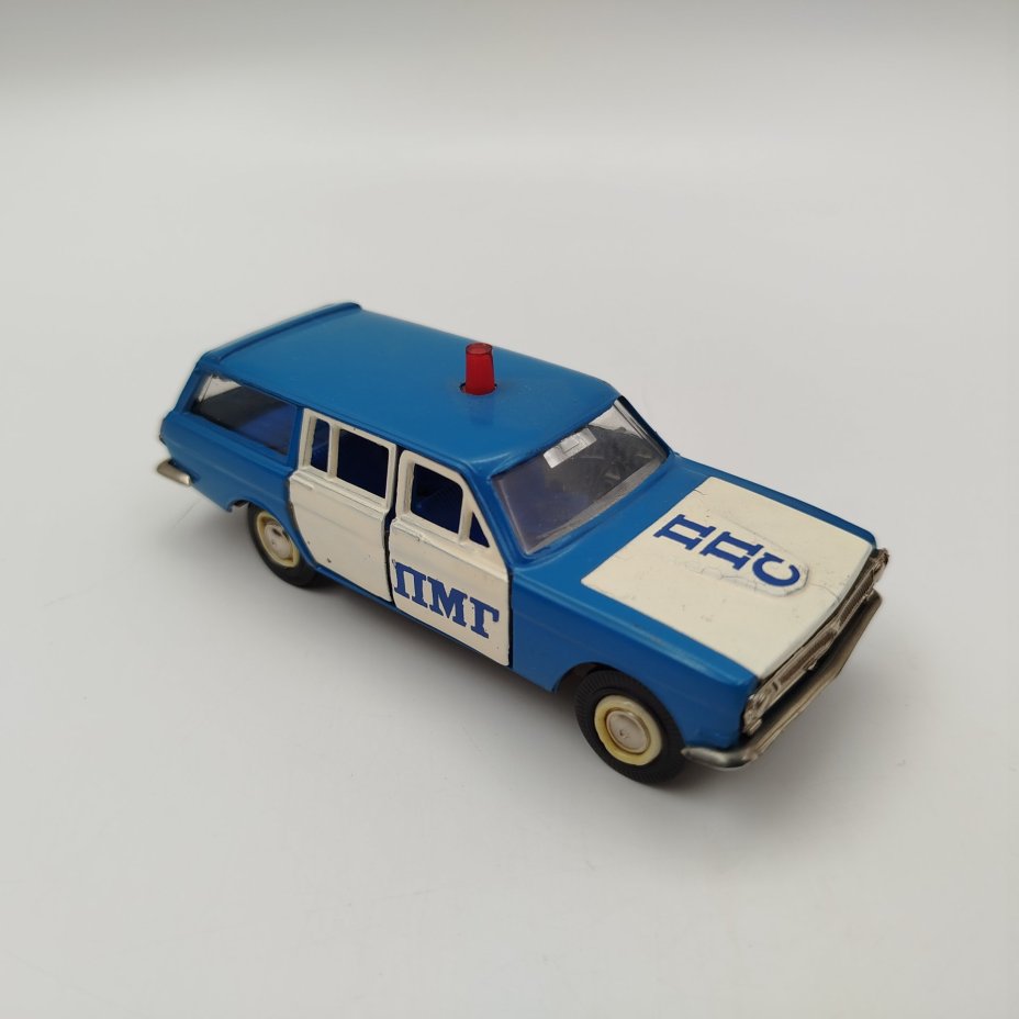 Модель автомобиля "ГАЗ 2402" (ППС), авторская версия, металл, пластик, крашение, СССР, 1970-1990 гг.