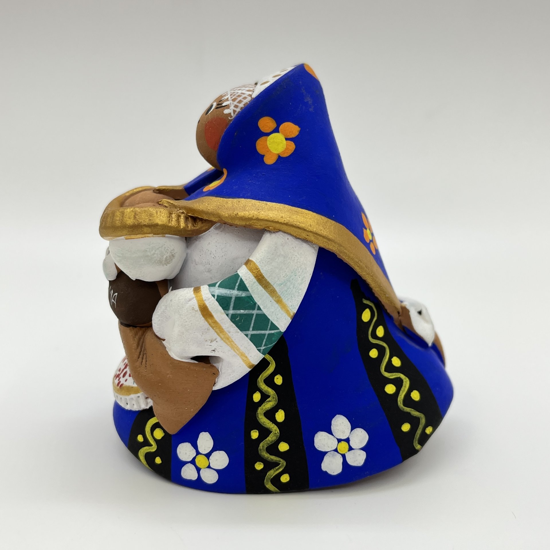 Статуэтка (колокольчик) "Барышня. Кострома", глина, роспись, Россия, 2000-2010 гг.