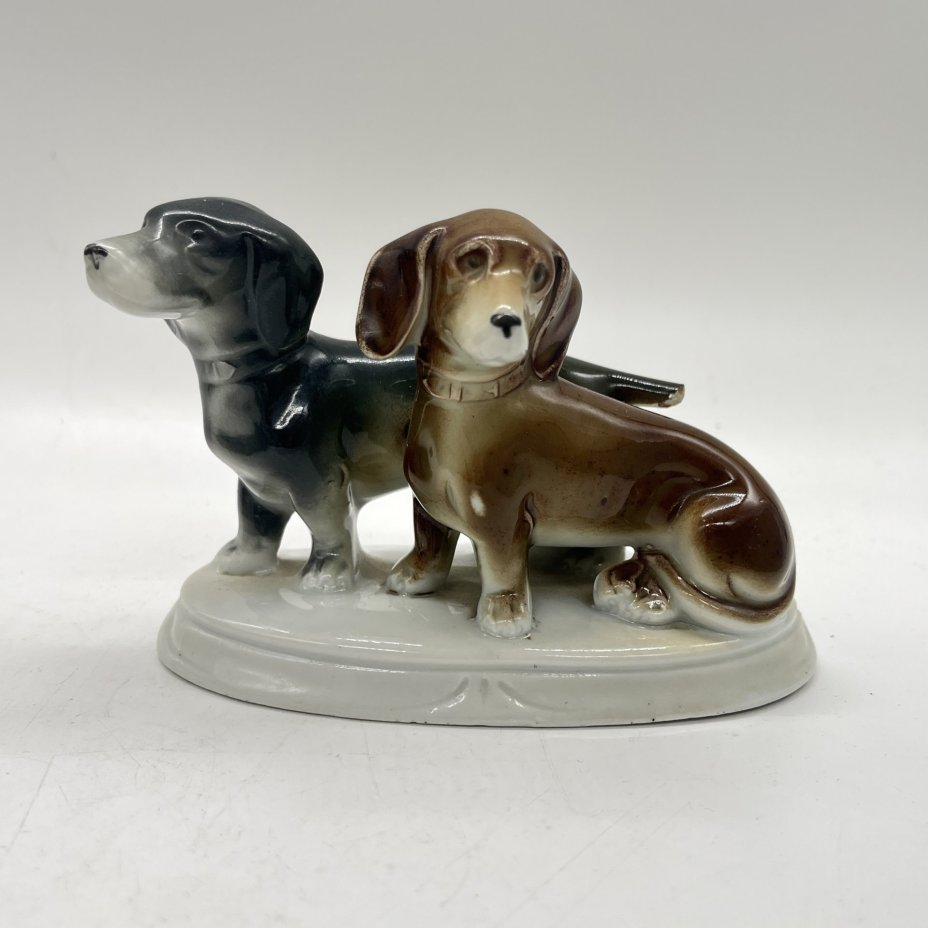 Статуэтка "Две таксы", фарфор, роспись, Германия, 1910-1930 гг.
