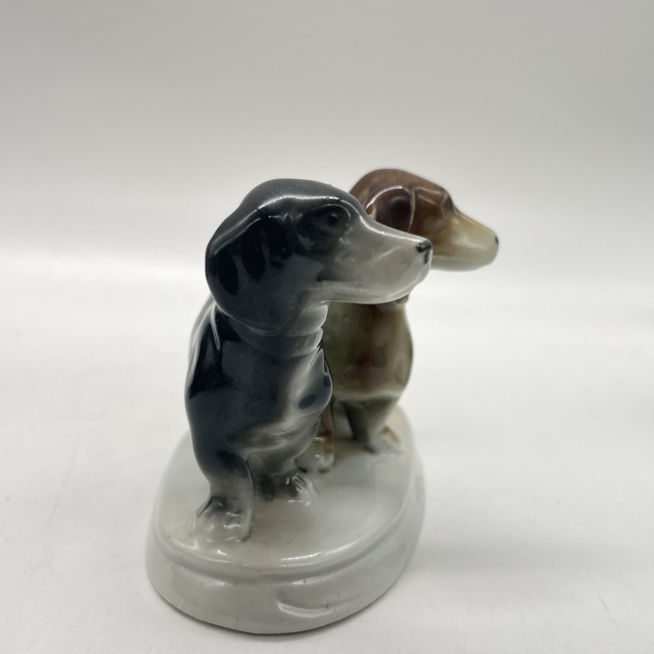 Статуэтка "Две таксы"