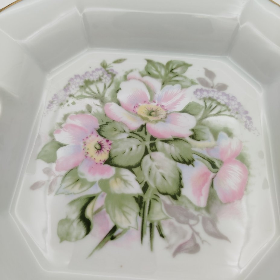 Пепельница квадратная  с цветочным декором, Porcelaine Ternet,  Limoges, фарфор, деколь, золочение