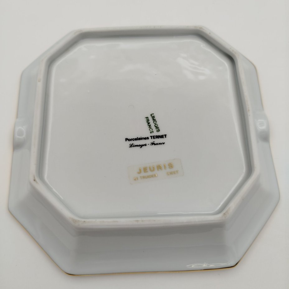 Пепельница квадратная  с цветочным декором, Porcelaine Ternet,  Limoges, фарфор, деколь, золочение