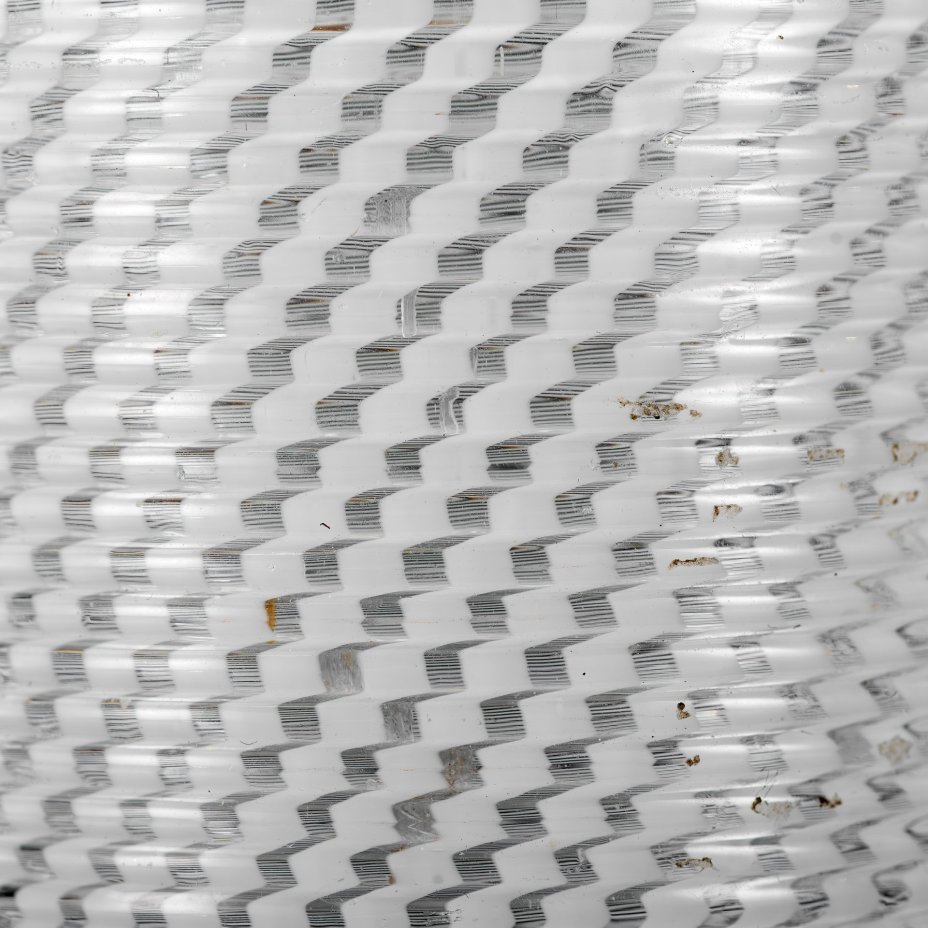 Флакон парфюмерный, украшенный декором "Венецианская нить", стекло, золочение, Богемия, 1880-1910 гг.