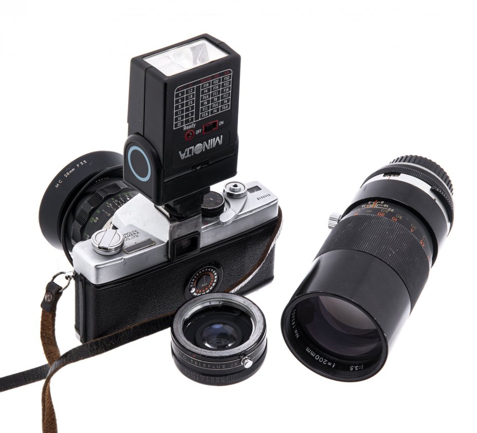 Фотоаппарат пленочный "Minolta SR-7" с объективом "Rokkor-SG f=28mm" в комплекте с объективом "Auto Tamron f=200mm" в кофре, металл, Япония, 1962-1966, Minolta