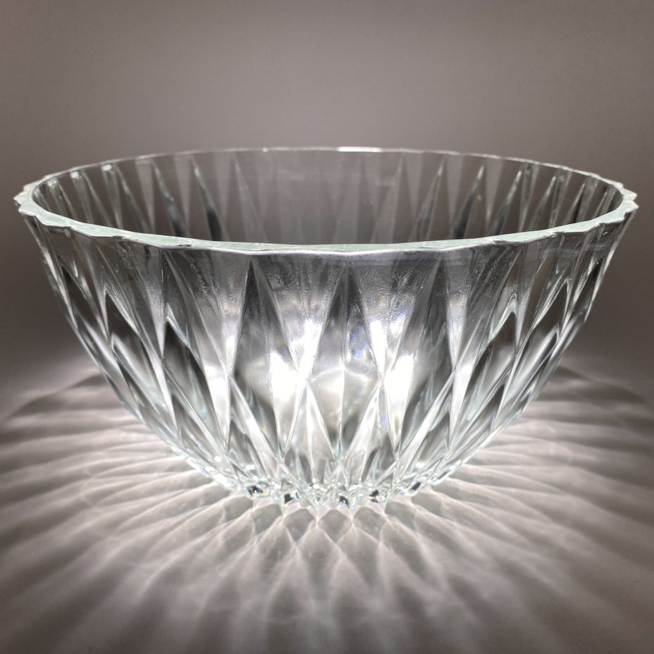 Салатник большой с рельефным декором, стекло, СССР, 1970-1990 гг.