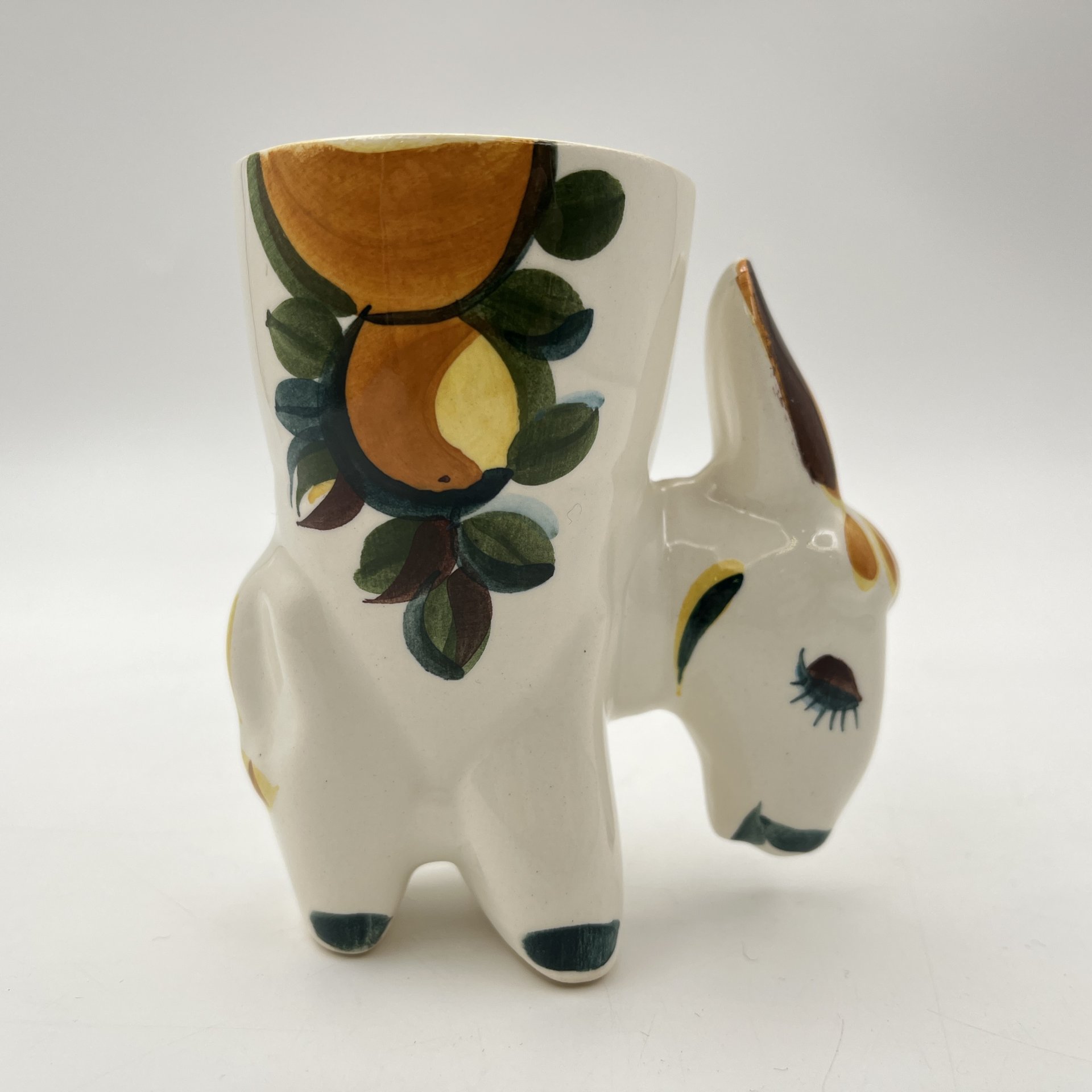 Пашотница "Ослик", скульптор В. Сергеев, фаянс, роспись, Конаковский фаянсовый завод им. М.И. Калинина (ЗиК Конаково), СССР, 1974-1991 гг.